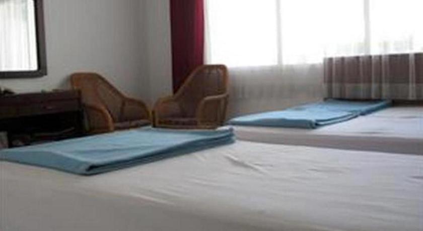 Hotel Tosari Malang Bagian luar foto